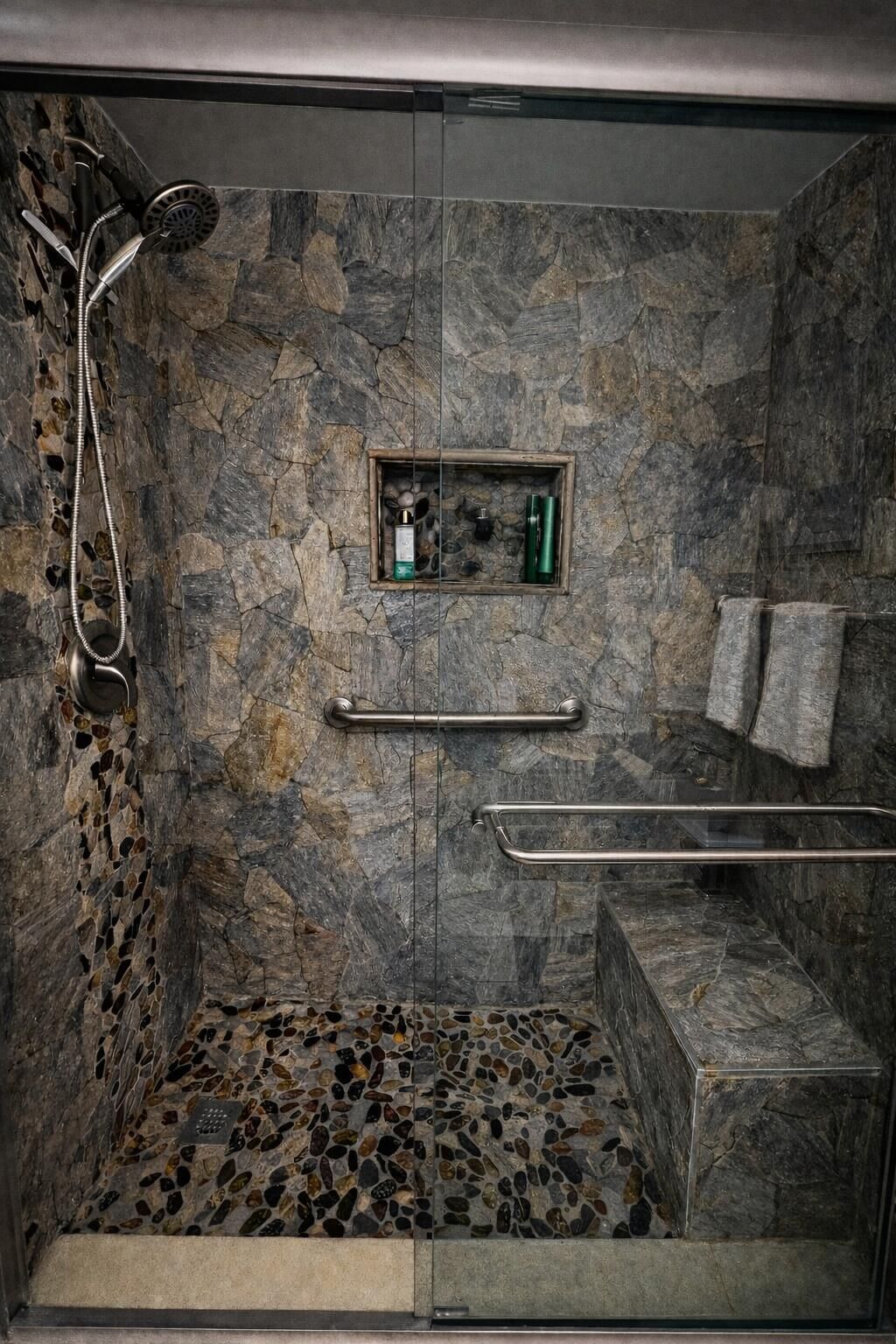 9 Colonial Club Drive, Unit 202, Boynton Beach, FL 33435 Photo