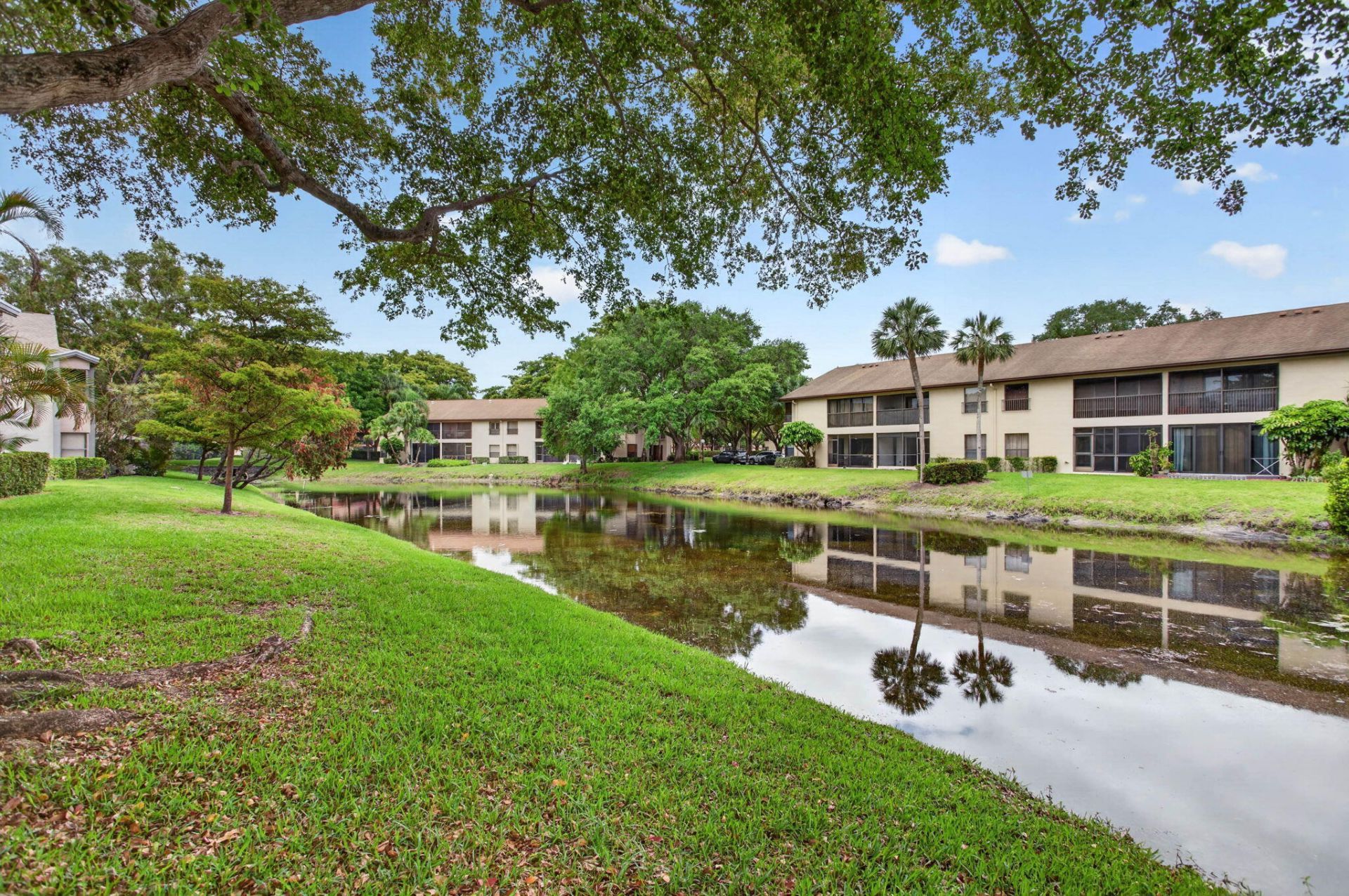 4500 Carambola Circle S, Unit 27305, Coconut Creek, FL 33066 Photo