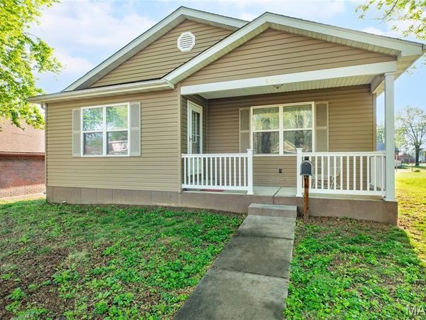404 Washington Avenue, East Alton, IL 62024