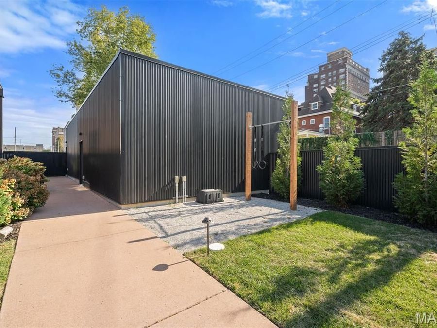 Property Image 60