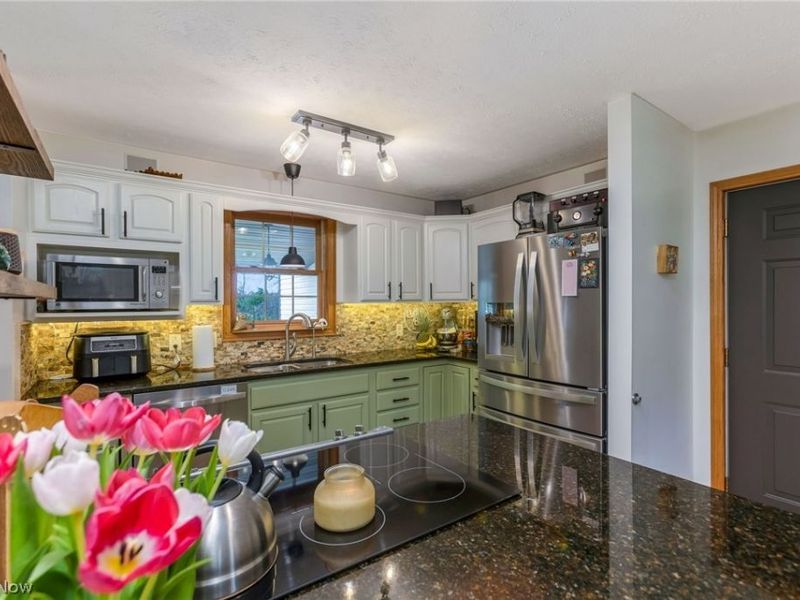 2000 Adamsville Road, Zanesville, OH 43701 Photo 11