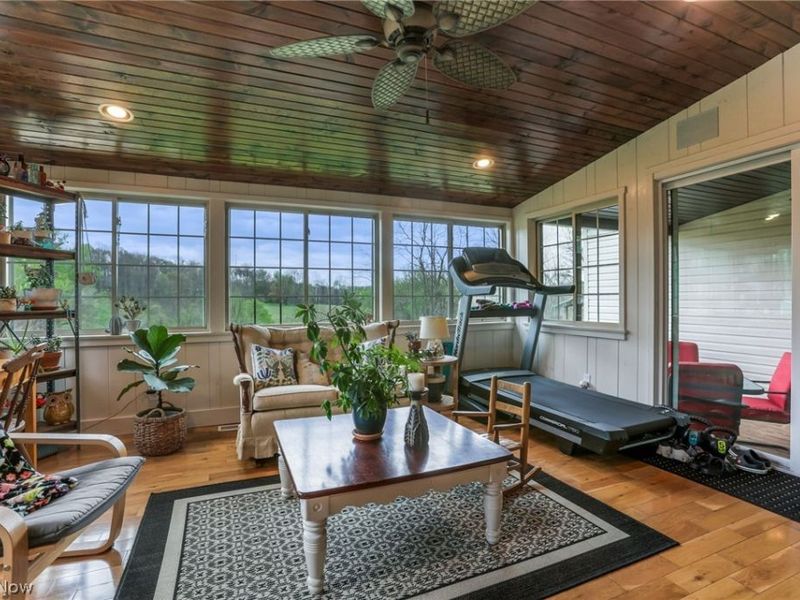 2000 Adamsville Road, Zanesville, OH 43701 Photo 18