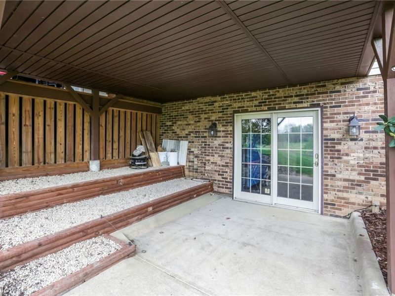 2000 Adamsville Road, Zanesville, OH 43701 Photo 40