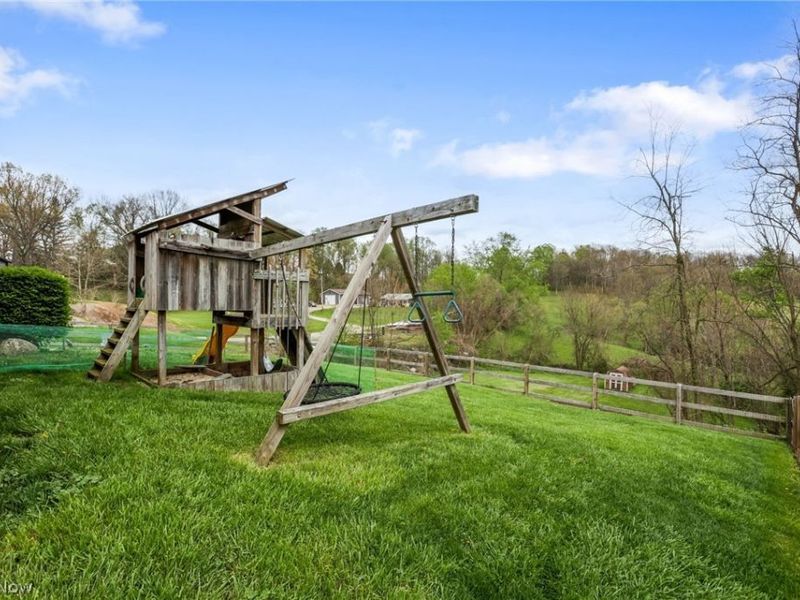 2000 Adamsville Road, Zanesville, OH 43701 Photo 42