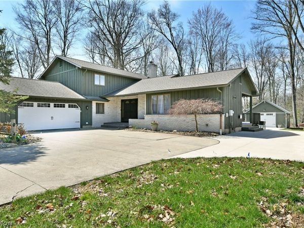 525 Sycamore Trail, Cortland, OH 44410