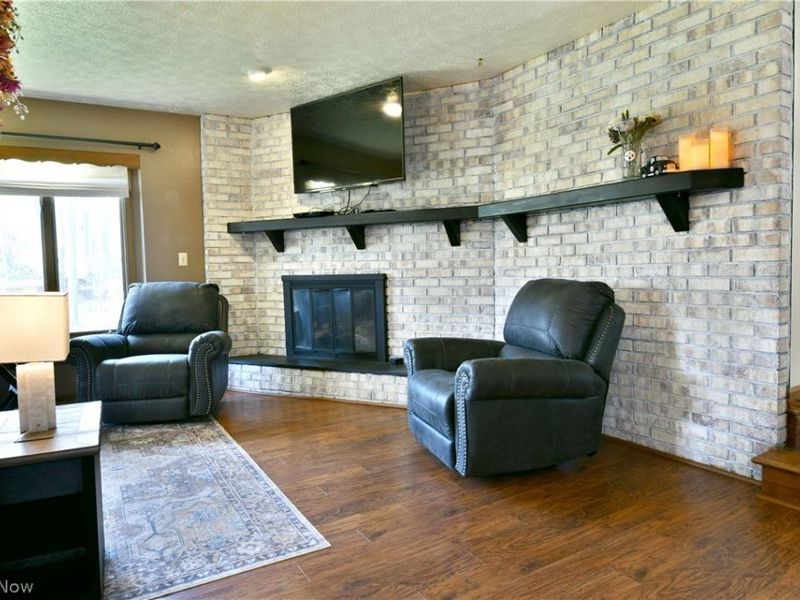 525 Sycamore Trail, Cortland, OH 44410 Photo 16