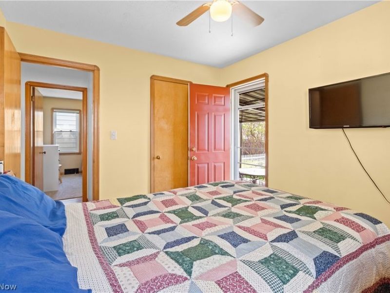 6394 Westminster Drive , Parma, OH 44129 Photo 13