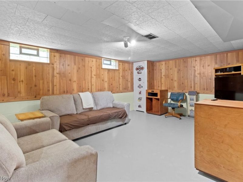 6394 Westminster Drive , Parma, OH 44129 Photo 17