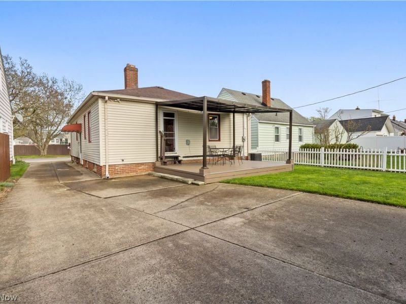 6394 Westminster Drive , Parma, OH 44129 Photo 24