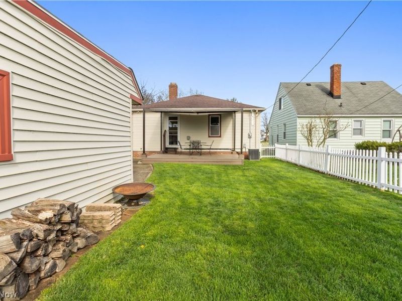 6394 Westminster Drive , Parma, OH 44129 Photo 27