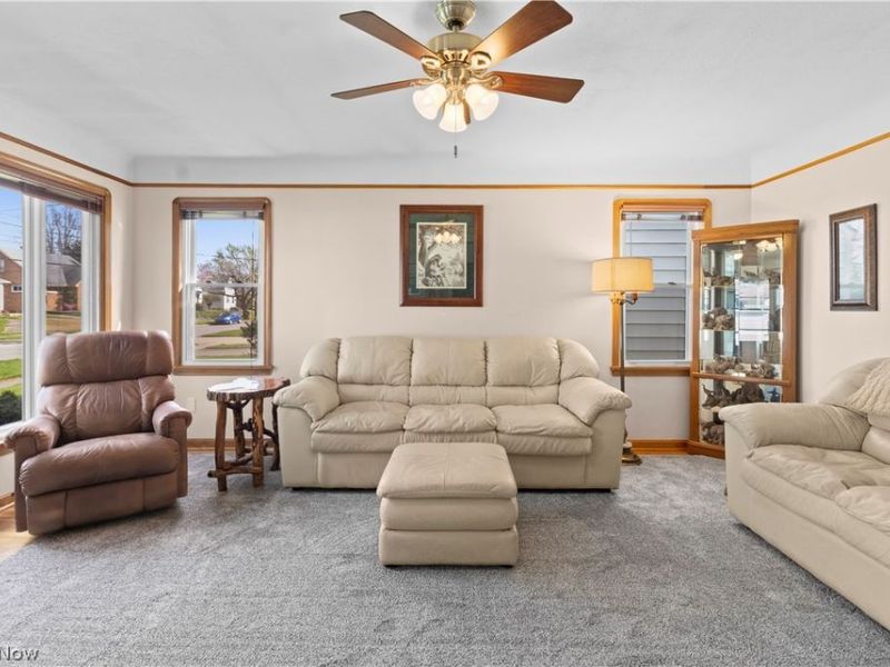 6394 Westminster Drive , Parma, OH 44129 Photo 4