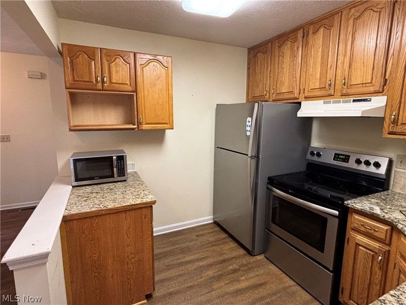 2898 Heatherwood Court , Stow, OH 44224 Photo 11