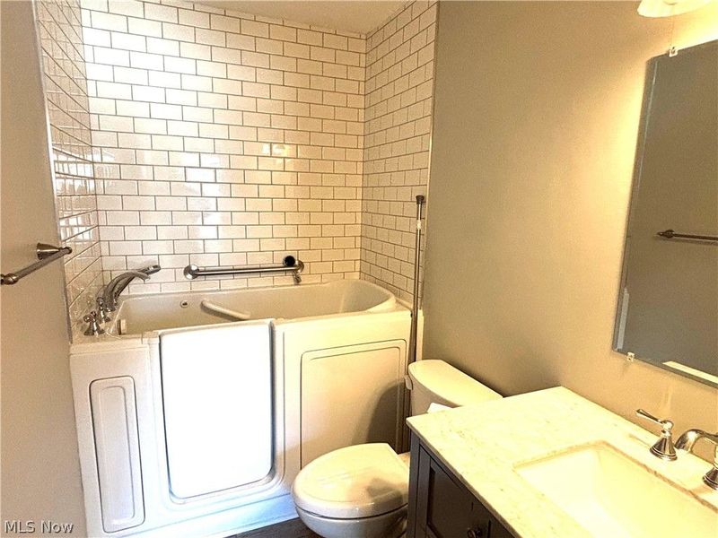 2898 Heatherwood Court , Stow, OH 44224 Photo 15