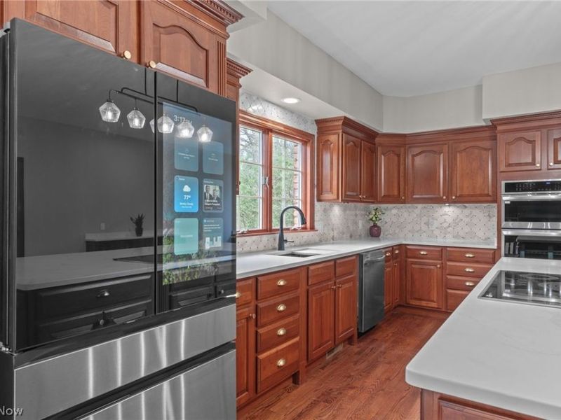 834 Eaton Park Lane, Akron, OH 44303 Photo 11