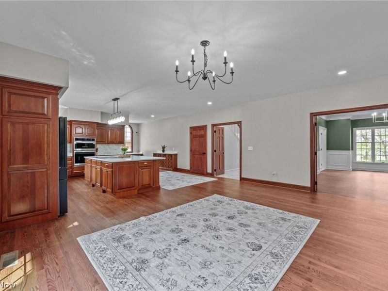 834 Eaton Park Lane, Akron, OH 44303 Photo 14