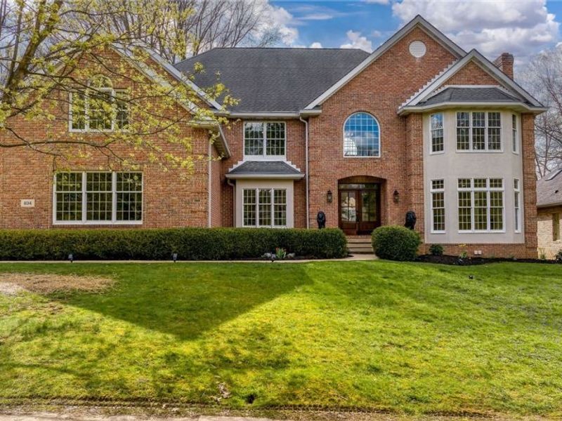 834 Eaton Park Lane, Akron, OH 44303 Photo 3