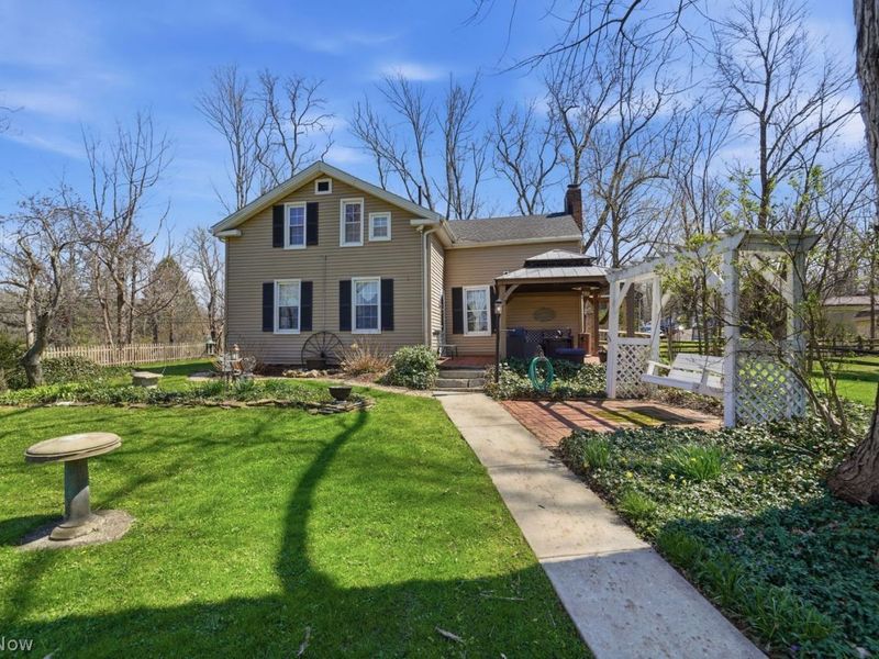 7425 Mulberry Road, Chesterland, OH 44026 Photo 2