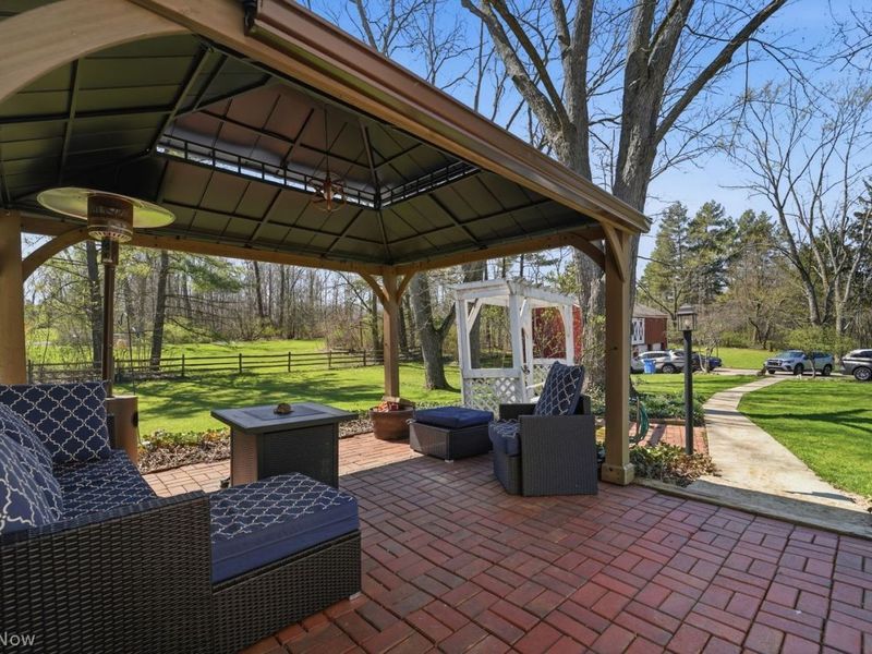 7425 Mulberry Road, Chesterland, OH 44026 Photo 6