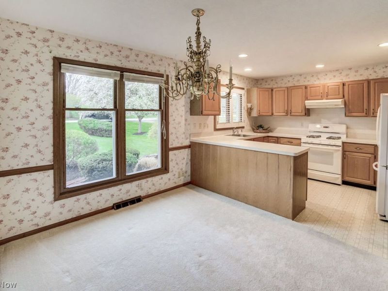 109 Mapleridge Road , Chagrin Falls, OH 44022 Photo 10