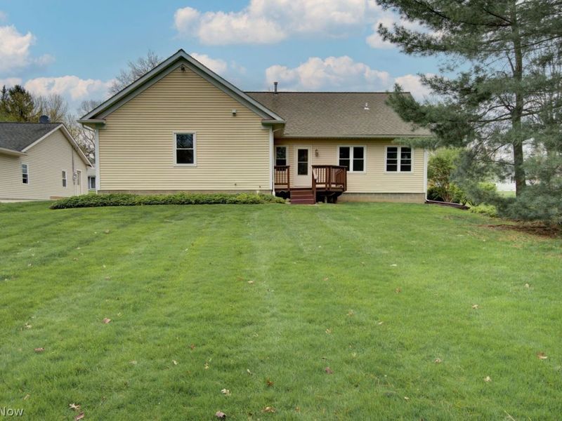 109 Mapleridge Road , Chagrin Falls, OH 44022 Photo 4