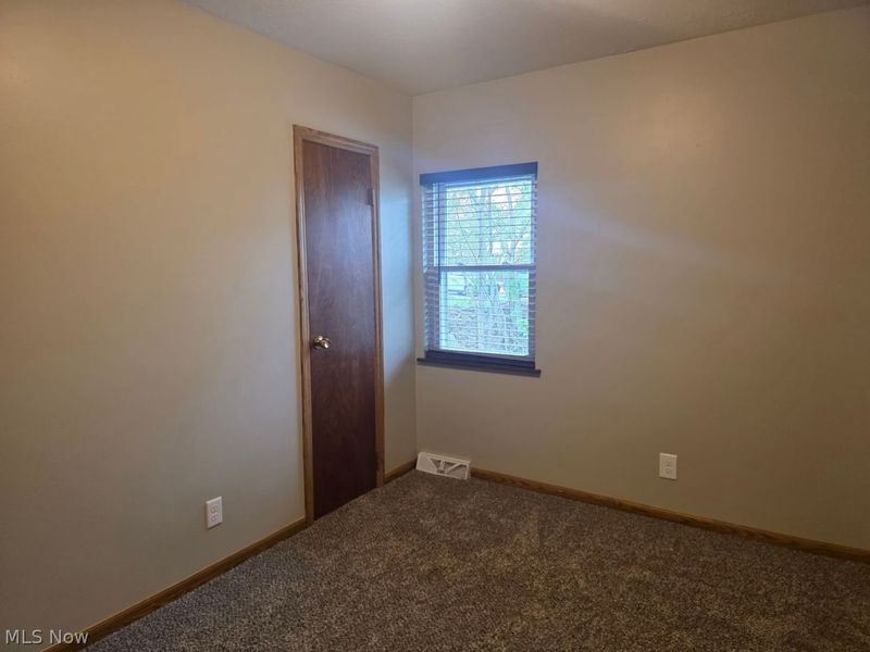 3710 Burger Avenue , Cleveland, OH 44109 Photo 13