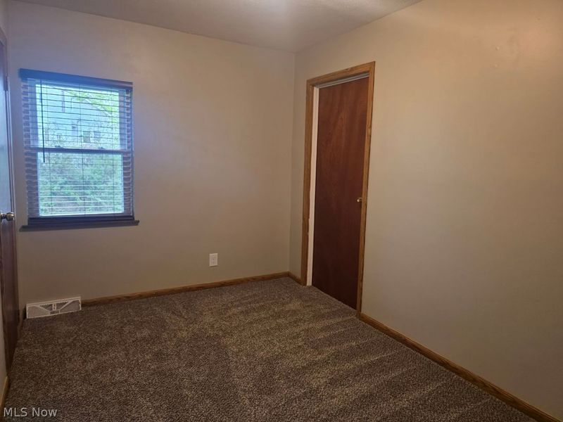 3710 Burger Avenue , Cleveland, OH 44109 Photo 14