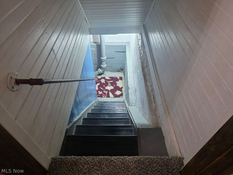 3710 Burger Avenue , Cleveland, OH 44109 Photo 18