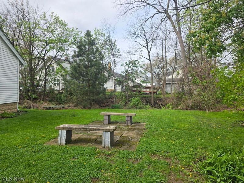 3710 Burger Avenue , Cleveland, OH 44109 Photo 25