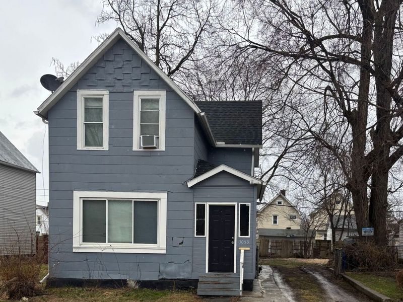 3053 W 105th Street W, Cleveland, OH 44111 Photo 1