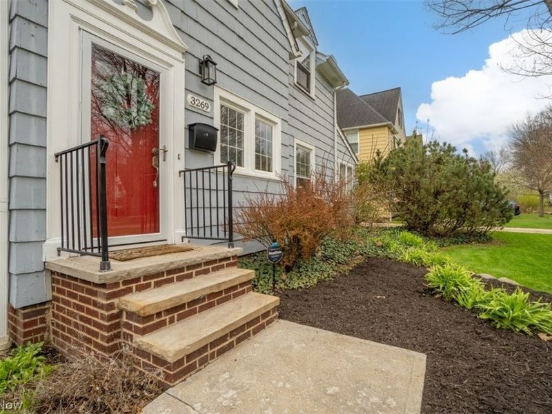 3269 Kenmore Road , Shaker Heights, OH 44122 Photo 4