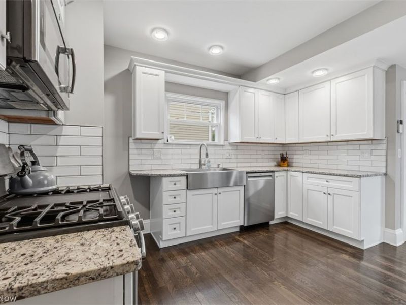 3269 Kenmore Road , Shaker Heights, OH 44122 Photo 9