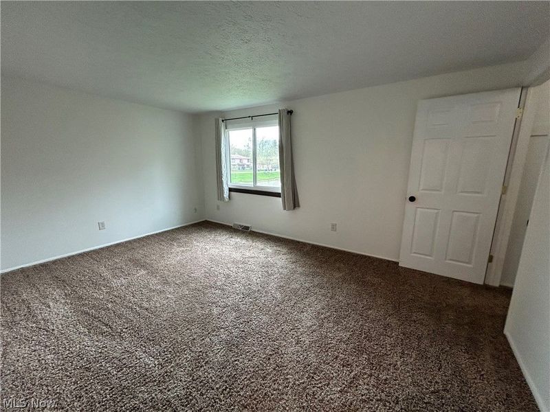 26634 Lake Of The Falls Boulevard, Olmsted Falls, OH 44138 Photo 15