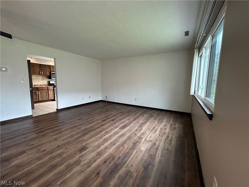 26634 Lake Of The Falls Boulevard, Olmsted Falls, OH 44138 Photo 3