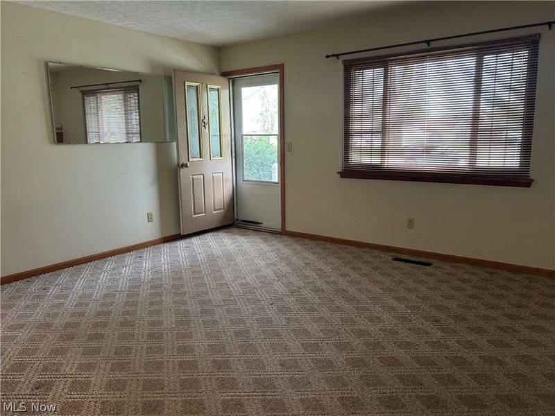 7365 Chennault Drive, North Ridgeville, OH 44039 Photo 5