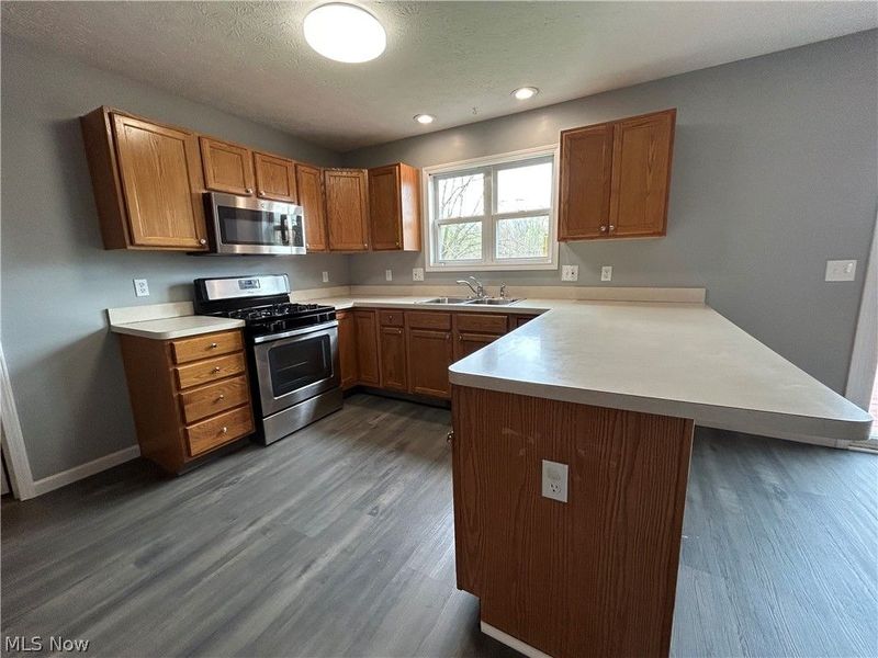 34720 Deer Run Drive , North Ridgeville, OH 44039 Photo 14