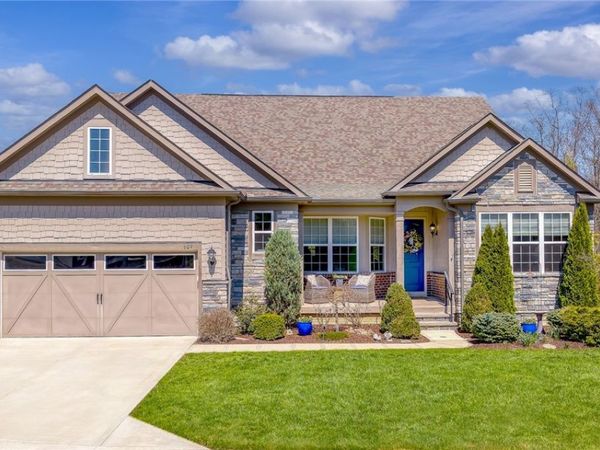 609 Burgess Circle , Aurora, OH 44202