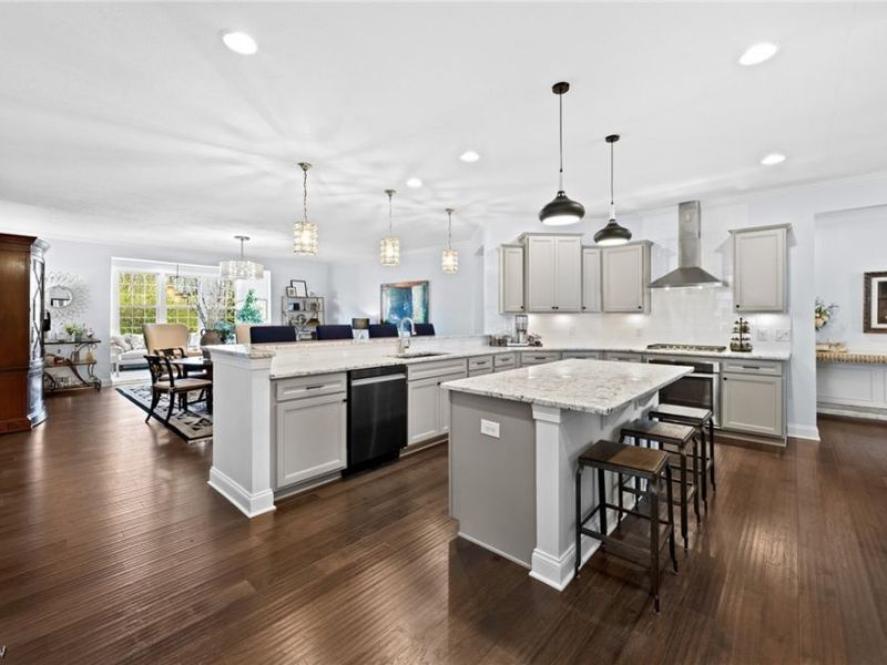 609 Burgess Circle , Aurora, OH 44202 Photo 15