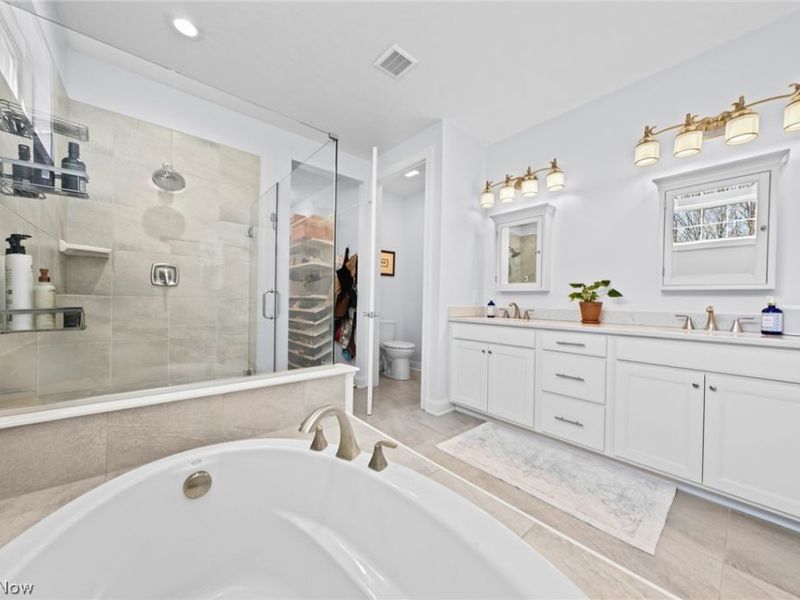 609 Burgess Circle , Aurora, OH 44202 Photo 27