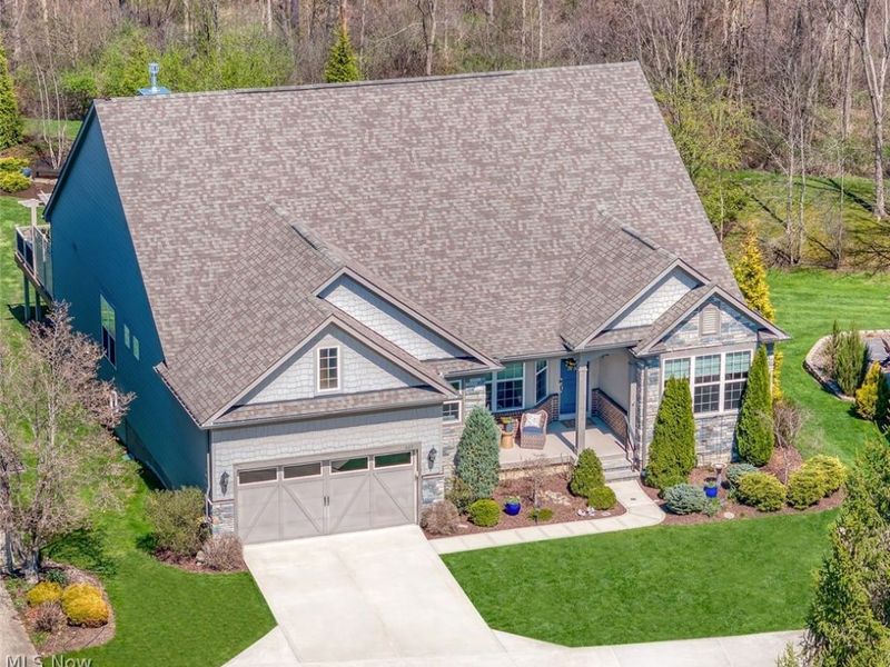 609 Burgess Circle , Aurora, OH 44202 Photo 3