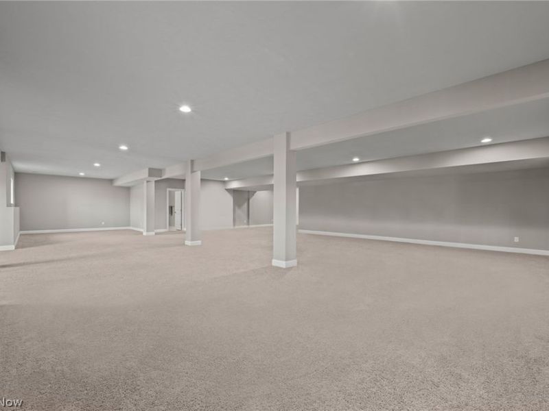 609 Burgess Circle , Aurora, OH 44202 Photo 38