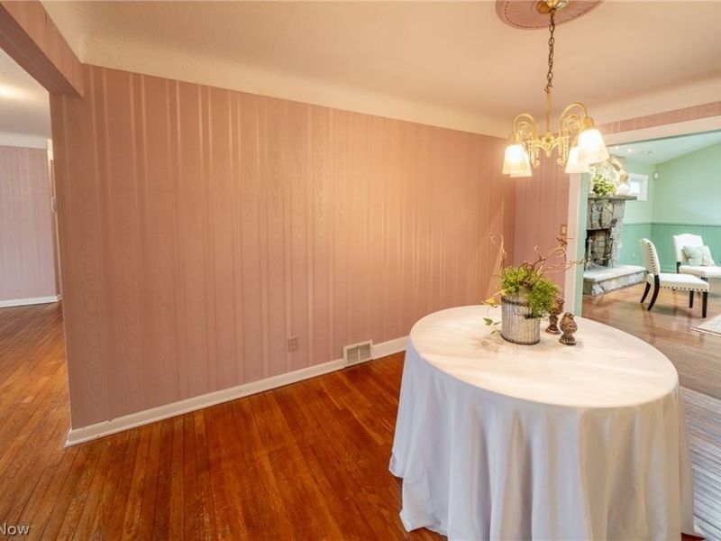 6864 Wilson Mills Road , Mayfield Village, OH 44040 Photo 15