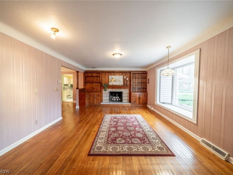 6864 Wilson Mills Road , Mayfield Village, OH 44040 Photo 16