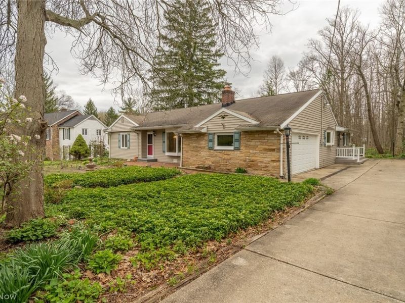 6864 Wilson Mills Road , Mayfield Village, OH 44040 Photo 28