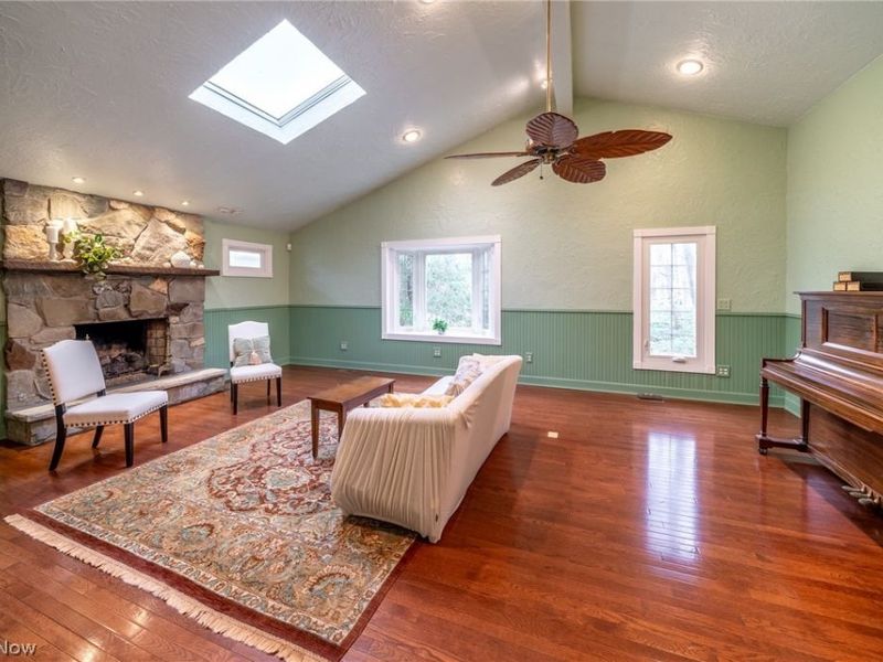 6864 Wilson Mills Road , Mayfield Village, OH 44040 Photo 6