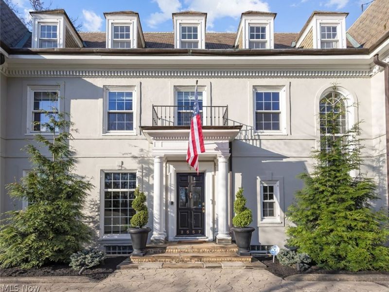 2557 North Park Boulevard , Cleveland Heights, OH 44106 Photo 2