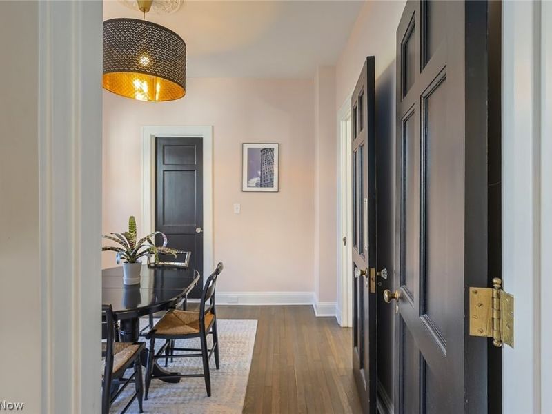 2557 North Park Boulevard , Cleveland Heights, OH 44106 Photo 22