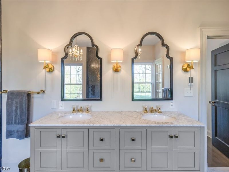 2557 North Park Boulevard , Cleveland Heights, OH 44106 Photo 28