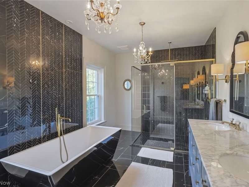 2557 North Park Boulevard , Cleveland Heights, OH 44106 Photo 29