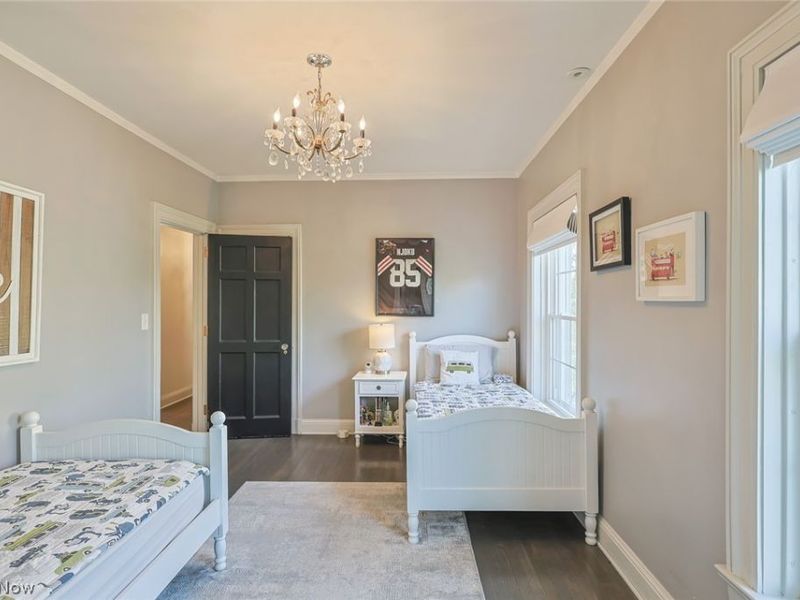 2557 North Park Boulevard , Cleveland Heights, OH 44106 Photo 32