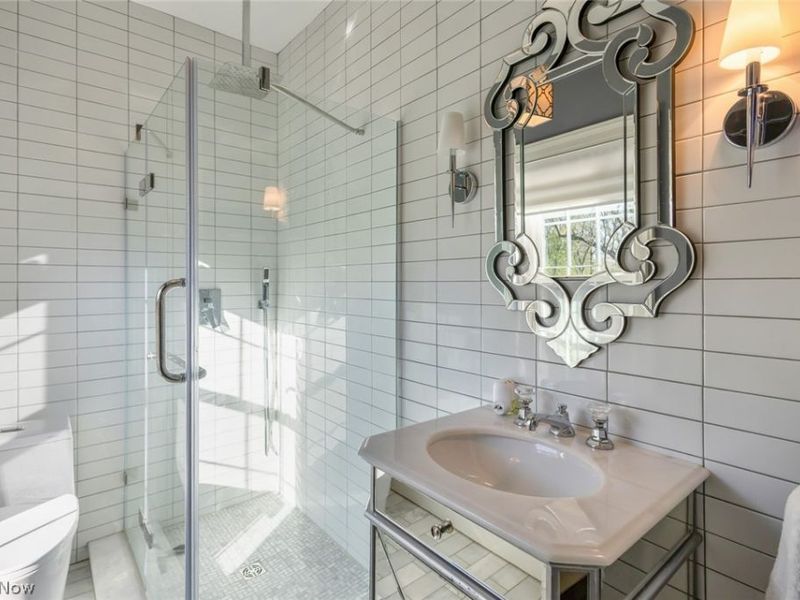 2557 North Park Boulevard , Cleveland Heights, OH 44106 Photo 35